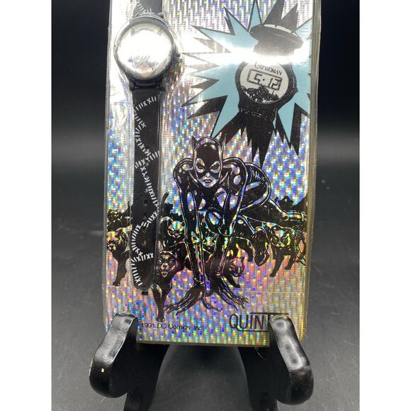 Catwoman Digital Watch Glow In the Dark Sealed Package Quintel 1991 DC Comics - Picture 4 of 13